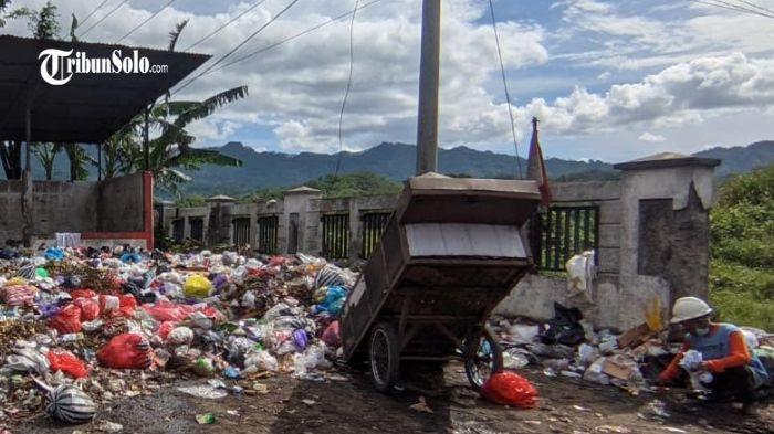 Kondisi sampah di TPS Krisak