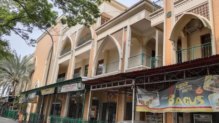 MASJID DI SOLO - Masjid Riyadh, Kecamatan Pasar Kliwon, Solo.