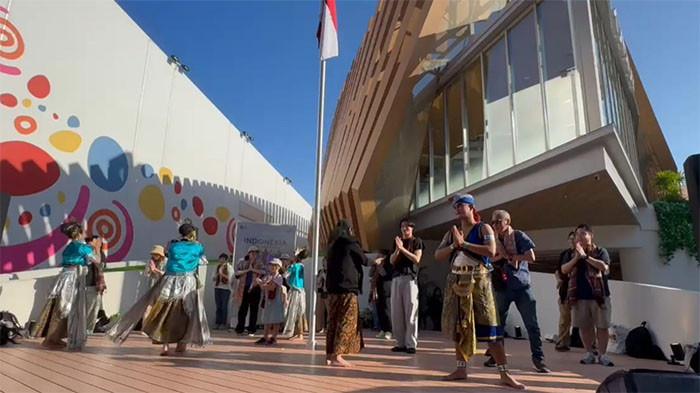 TAMPIL MEMUKAU. Sanggar Greget Semarang menjadi salah satu seniman asal Indonesia yang meramaikan World Expo 2025 di Osaka, Jepang, 7-8 Oktober 2025.