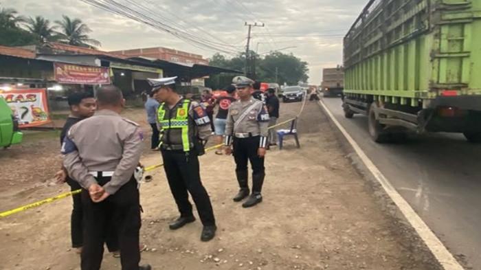 OLAH TKP -- Postingan di akun instagram banyuasinterkini yang diunggah, Selasa (21/10/2025). Terlihat anggota Polres Banyuasin mendatangi