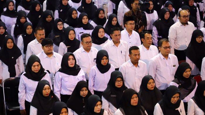 PENEMPATAN PPPK GURU - Ilustrasi pelantikan PPPK. 1.411 Guru di Jateng Lolos PPPK Tapi Belum Diangkat. Begini nasib mereka.