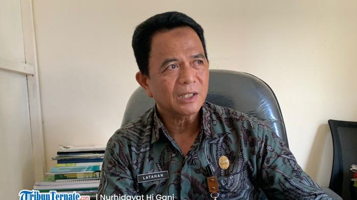 KASUS: Sekretaris DP3AKB Halmahera Selatan Latahan ketika menjelaskan jumlah kasus kekerasan seksual terhadap anak, Kamis (16/10/2025)
