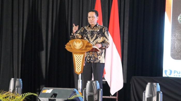 CAPAIAN: Sambutan Menkum RI Supratman Andi Agtas pada acara peresmian Posbankum di Maluku Utara yang digelar di Sahid Bela Hotel Ternate, Senin (13/10/2025)