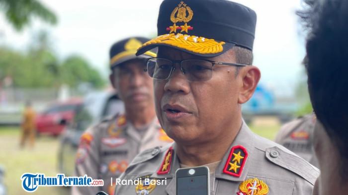 HUKUM: Kapolda Maluku Utara Irjen Pol Waris Agono ketika bersedia diwawancarai awak media disela-sela kerja, Selasa (9/9/2025)