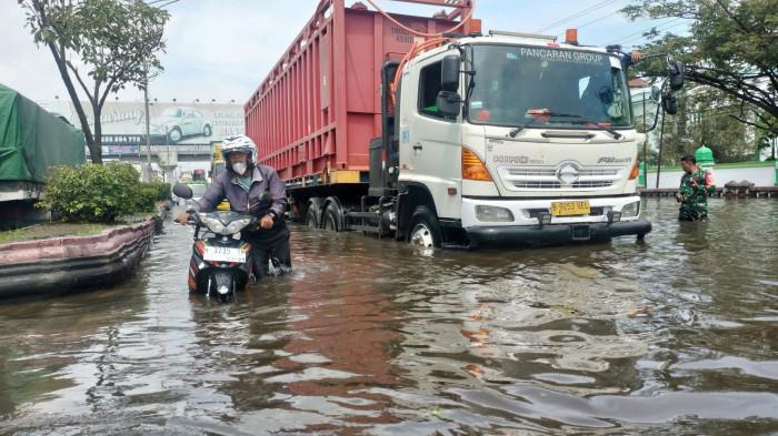 banjir semarang 25