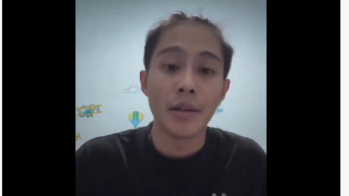 PANDA DILAPORKAN - Kasubbid Penmas Bid Humas Polda Metro Jaya, AKBP Reonald Simanjuntak, mengatakan dugaan pengancaman DJ Panda pertama kali diketahui Erika Carlina dari salah satu anggota grup fanbase DJ Panda. Selain pengancaman, DJ Panda juga diduga menyebarkan informasi bohong.