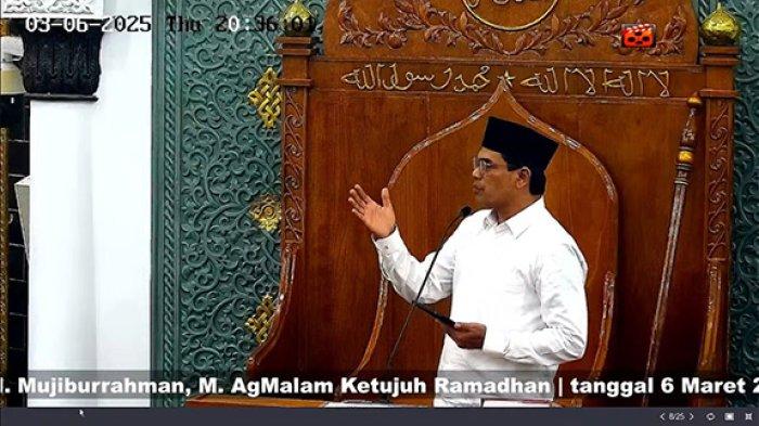 Rektor UIN Ar-Raniry Ceramah Tarawih di Masjid Raya Baiturrahman, Bahas Filosofi Ramadhan