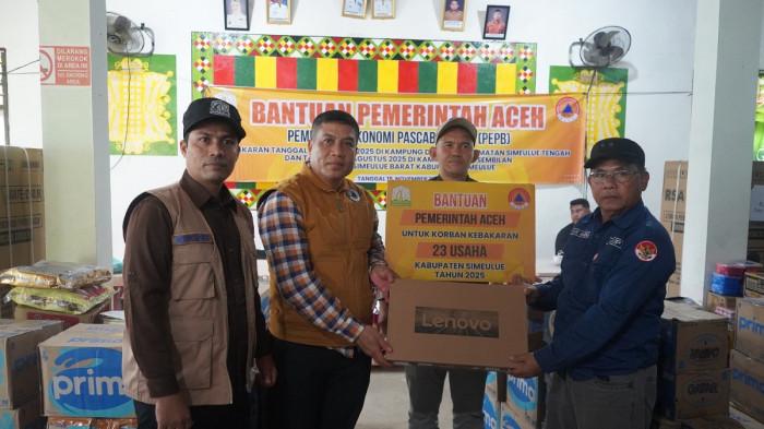 23 Pemilik Usaha Korban Kebakaran di Simeulue Terima Bantuan Pemulihan Ekonomi