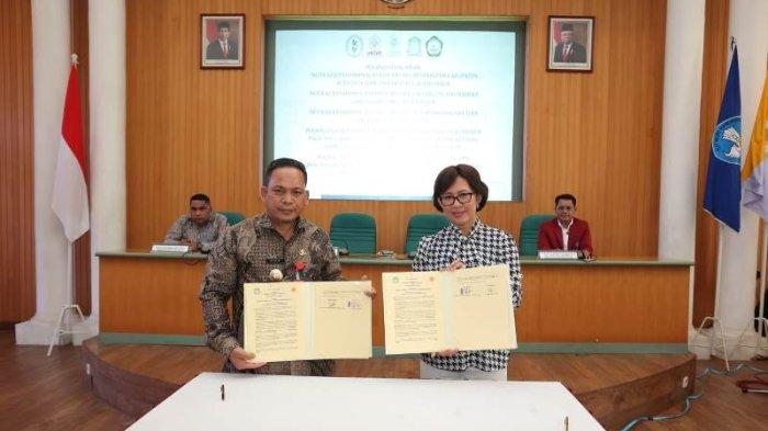 Aceh Jaya Kerja Sama dengan UGM, Ini Isi Perjanjian Ditandatangani Pj Bupati Dr Nurdin & Rektor UGM