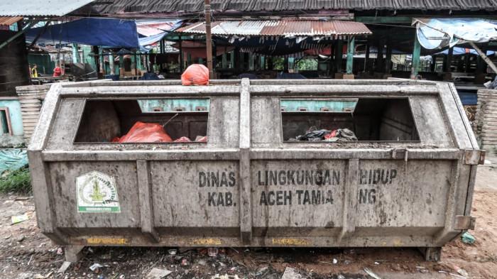Bak Sampah Hanya Pajangan di Aceh Tamiang, Sebagian Masyarakat Masih Terbiasa Membuang Sembarangan