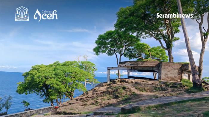 BENTENG JEPANG - Bangunan peninggalan sejarah di kawasan Benteng Anoi Itam, Gampong Anoi Itam, Kota Sabang. Benteng ini menjadi saksi bisu masa penjajahan dan kini menjadi destinasi wisata bersejarah yang menawarkan perpaduan antara nilai sejarah dan keindahan alam Sabang.