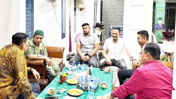 Bupati Simeulue Temui Anggota DPR RI HRD di Bireuen, Ini yang Dibahas