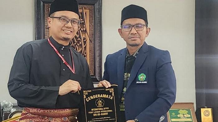 Cinderamata UIN di Brunei