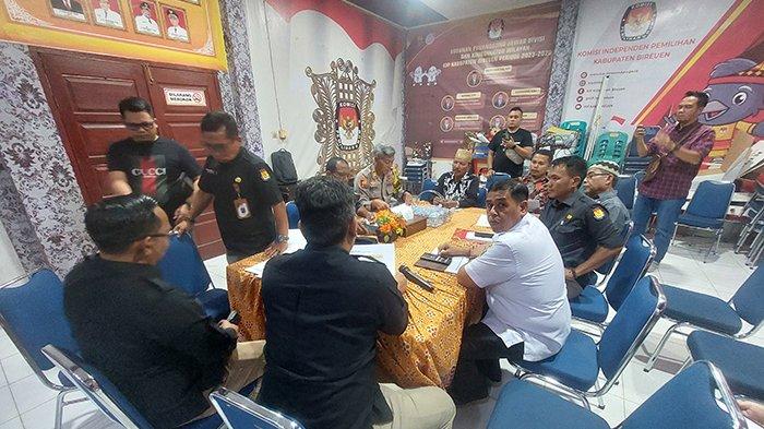 Debat Kandidat Paslon Bireuen 18 November, KIP Bireuen Sediakan Layar Monitor