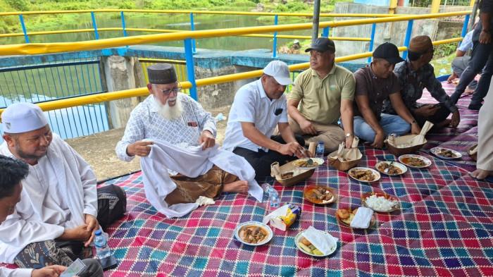 Ribuan Warga Gelar Kenduri Babah Lueng di Samalanga, Dihadiri Waled Nu