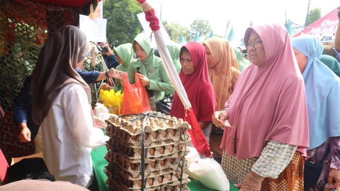 Jelang Idul Fitri, Korem 011/Lilawangsa Gelar Bazar Murah34