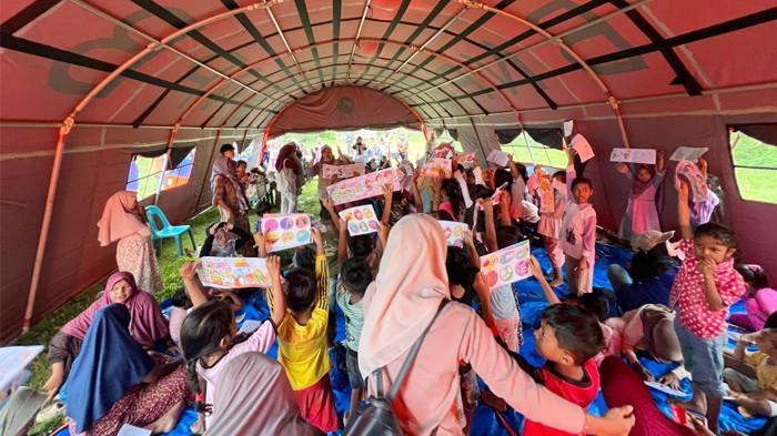 Kegiatan Psikososial untuk anak di lokasi pengungsian Gampong Gunci, Kecamatan Sawang, Aceh Utara