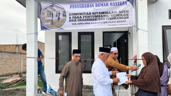 Qiyamul Lail Aceh Bangun Rumah Layak Huni untuk Janda Lima Anak di Aceh Barat