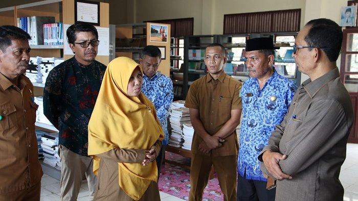 Curhat di Depan Bupati, Kepala SMA Unggul Tapaktuan Keluhkan Infrastruktur hingga Fasilitas Asrama