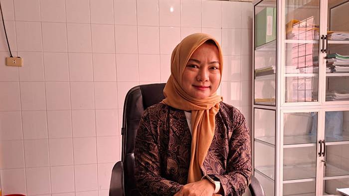 Khairina, S.ST MKM, CHAE, Kepala Bidang Penunjang RSUD Tgk Chik Ditiro Sigli, Pidie.