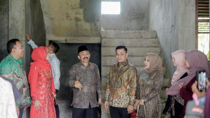 Jelang Pelantikan, Bupati Pidie Terpilih Kunjungi Asrama Putri Pidie di Lamreung