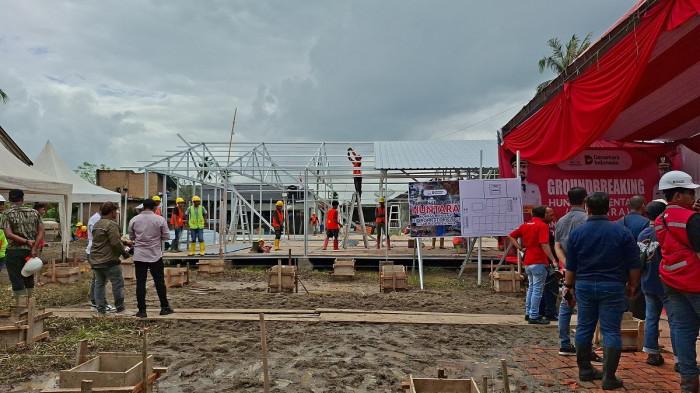 HUNTARA - Pembangunan Hunian Sementara (Huntara) , bagi korban banjir di Kabupaten Aceh Timur sudah mulai dibangun, Minggu (11/1/2026).