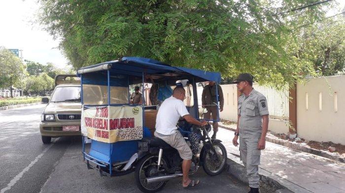 Satpol PP dan WH Banda Aceh Patroli Pengamanan PKL di Lima Lokasi