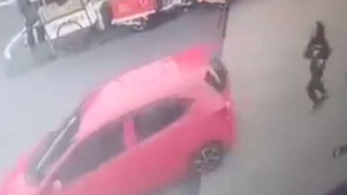 Detik-detik Pengemudi Mobil Brio Merah Kabur usai Isi BBM Rp 200 Ribu di SPBU Rempoa