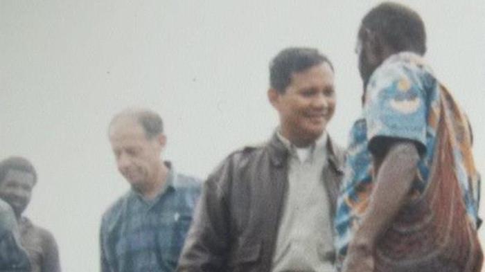 Prabowo Bersama Darius Bayani