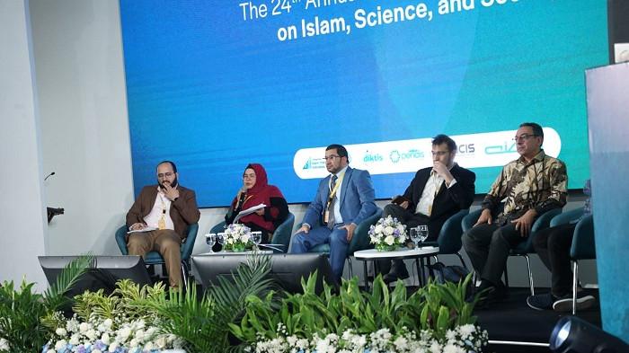 Tampil di Konferensi Islam AICIS, Prof Eka Srimulyani Bicara Kiprah Perempuan Selamatkan Lingkungan