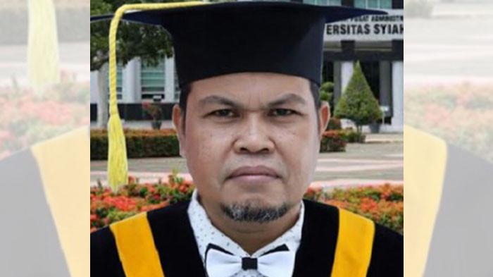 M. Shabri Abd. Majid adalah Profesor Bidang Ekonomi Islam dan Koordinator Prodi S3 Ilmu Ekonomi, Fakultas Ekonomi dan Bisnis, Universitas Syiah Kuala (USK) Banda Aceh.