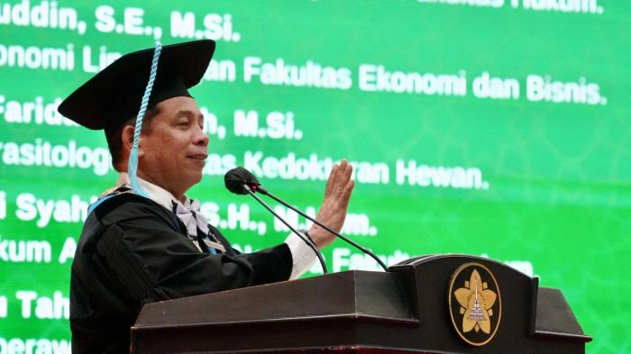 Prof Teuku Tahlil Dikukuhkan sebagai Guru Besar Keperawatan Komunitas Pertama di Aceh