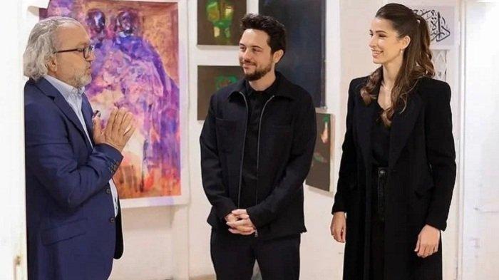 Putra Mahkota Jordania dan Tunangannya dari Arab Saudi Kunjungi SLB Tunanetra