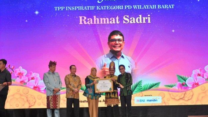 Rahmat Sadri dari Bireuen Terpilih Sebagai Pedamping Desa Inspiratif 2024