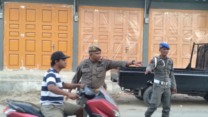 Aceh Tamiang Gencarkan Razia Pria Bercelana Pendek, Ini Tujuannya
