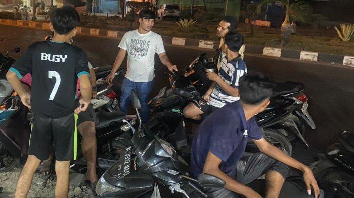 Resmob Polres Lhokseumawe Bubarkan Remaja yang Berkumpul Tengah Malam