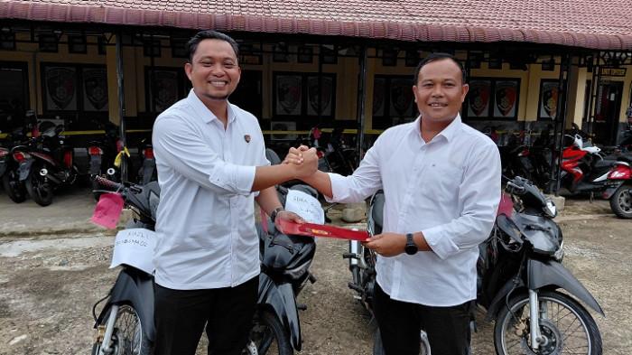 Kasus Sindikat Curanmor, Satreskrim Polres Abdya Serahkan BB ke Aceh Selatan