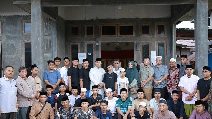 Sekda Semangati Kafilah MTQ Nagan Raya, Minta Qari dan Qariah tidak Lalai dengan Handphone