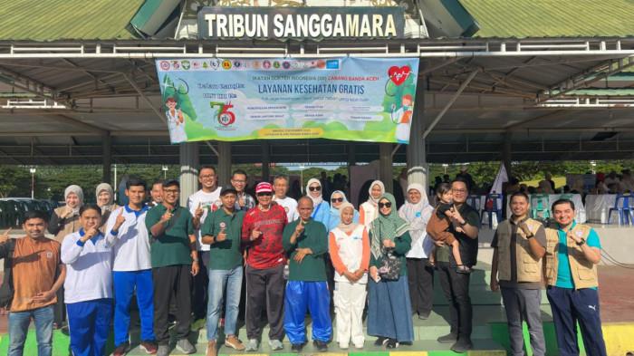 Semarak HUT ke-75, IDI Banda Aceh Berikan Layanan Kesehatan Gratis di Blang Padang