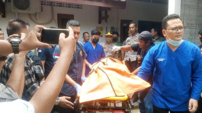 Wanita Tewas Bersimbah Darah di Sleman, Leher Tersayat, Dieksekusi saat ART Antar Anak ke Sekolah
