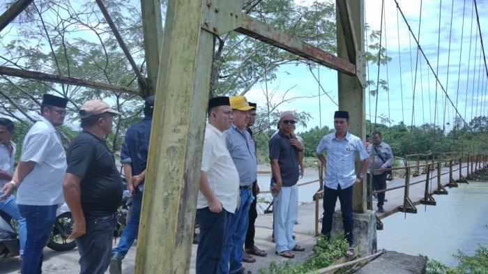Bupati TRK Tinjau Jalan Penghubung Nagan Raya ke Aceh Barat, Ini Permintaannya kepada Gubernur