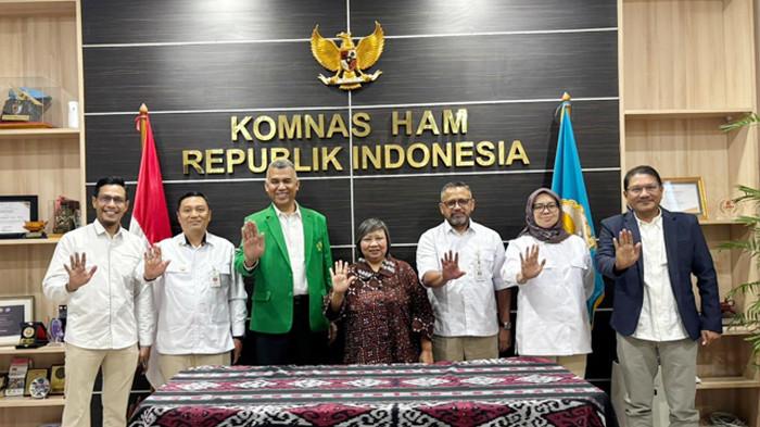 Universitas malikussaleh resmi menjalin kerja sama dengan Komisi Nasional Hak Asasi Manusia (Komnas HAM) Republik Indonesia. Hal tersebut ditandai dengan diakukannya penandatanganan Nota Kesepahaman pada Senin (08/06/2026) di Kantor Komnas HAM di Jakarta.
