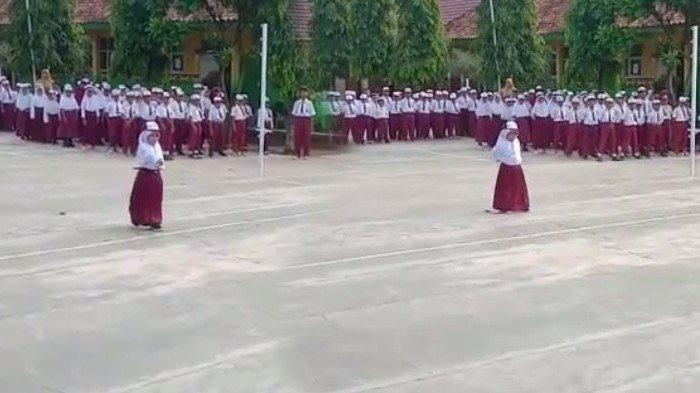 Viral Bocah Perempuan Kelas 1 SD Pimpin Upacara Bendera, Suara Imut dan Keberaniannya Tuai Pujian