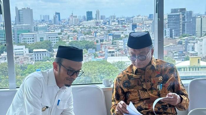 Wali Kota Subulussalam Haji Rasyid Bancin saat temui Menteri Pekerjaan Umum (PU) Dody Hanggodo, Kamis (9/4/2026).