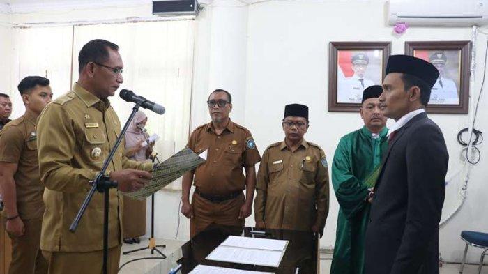 Zirhan Dilantik Sebagai Direktur BUMD PD Fajar Selatan, Ini Pesan Pj Bupati Cut Syazalisma