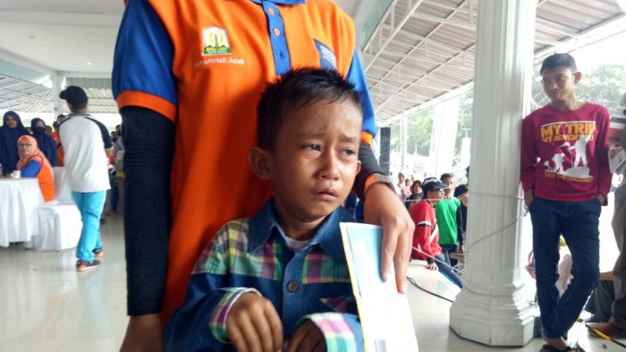 Ikut Fun Walk, Bocah Ini Menangis Sempat Kehilangan Ibunya di Blangpadang