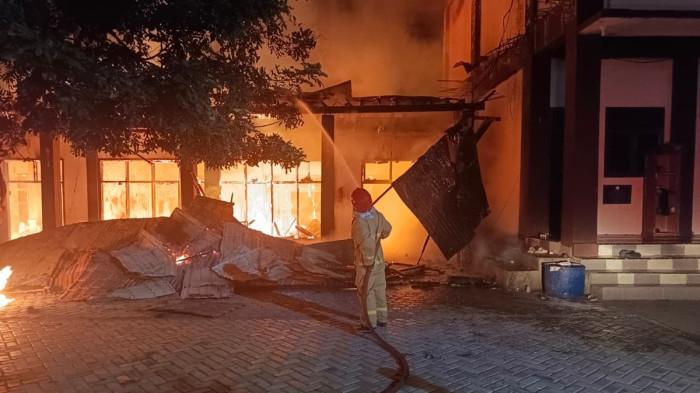 Pesantren Babul Magfirah Aceh Besar Kembali Terbakar, Api Ludeskan Asrama Putra