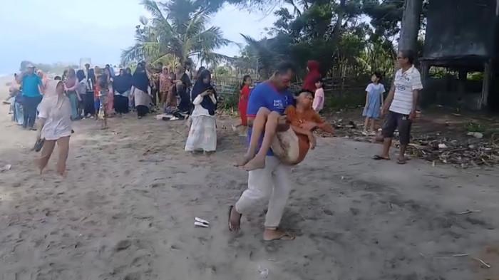 3 Bersaudara Terseret Arus Pantai Krueng Juli Bireuen, Begini Kejadiannya
