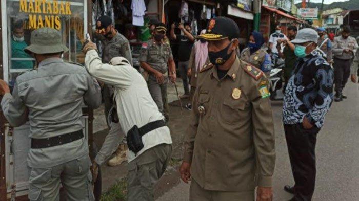 Tim Gabungan Kembali Tertibkan Pedagang Kaki Lima di Pasar Mata Ie Keutapang