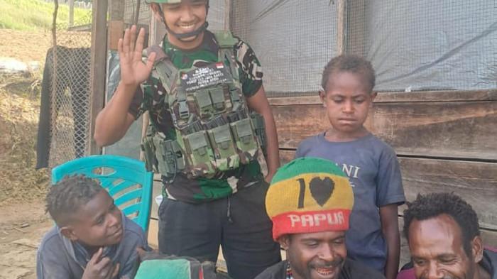 Pasukan TNI Asal Aceh Hadirkan Layanan Internet Gratis untuk Warga Papua
